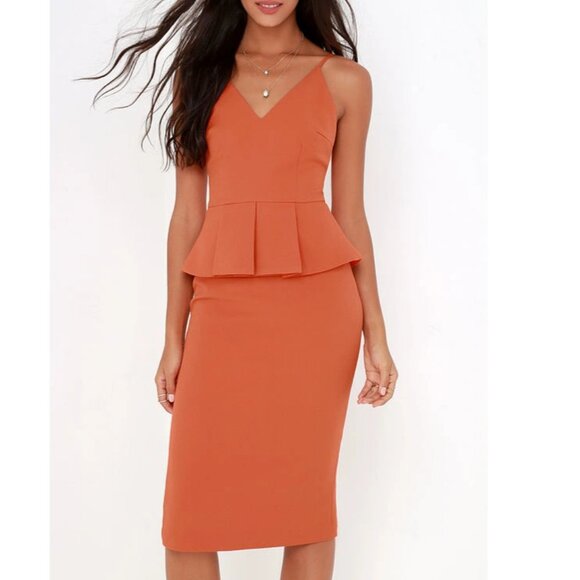 FINDERS KEEPERS STAND STILL ORANGE PEPLUM MIDI DRESS - Picture 1 of 11